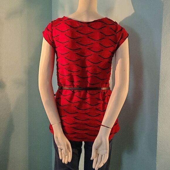 Roz & Ali scalloped waves belted sweater - Picture 2 of 7